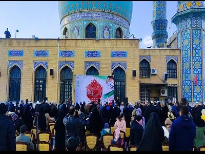 مراسم میهمانی لاله ها و غباررویی مزار مطهر شهدا در کرج برگزار شد 